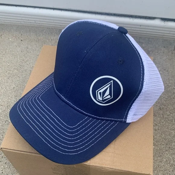 Unisex Mens and Womens Trucker Hat Cap Blue NWT One Size - Picture 9 of 10